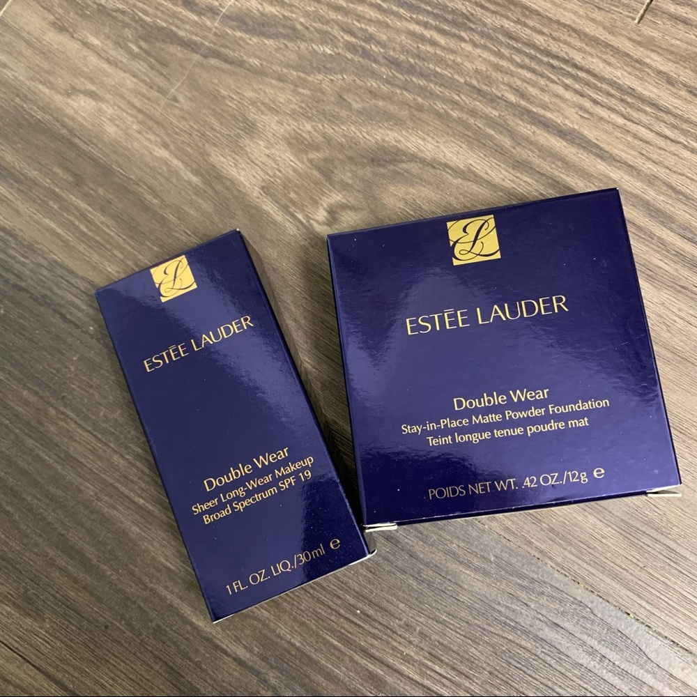 Estee Lauder liquid foundation and powdered foundation bundle